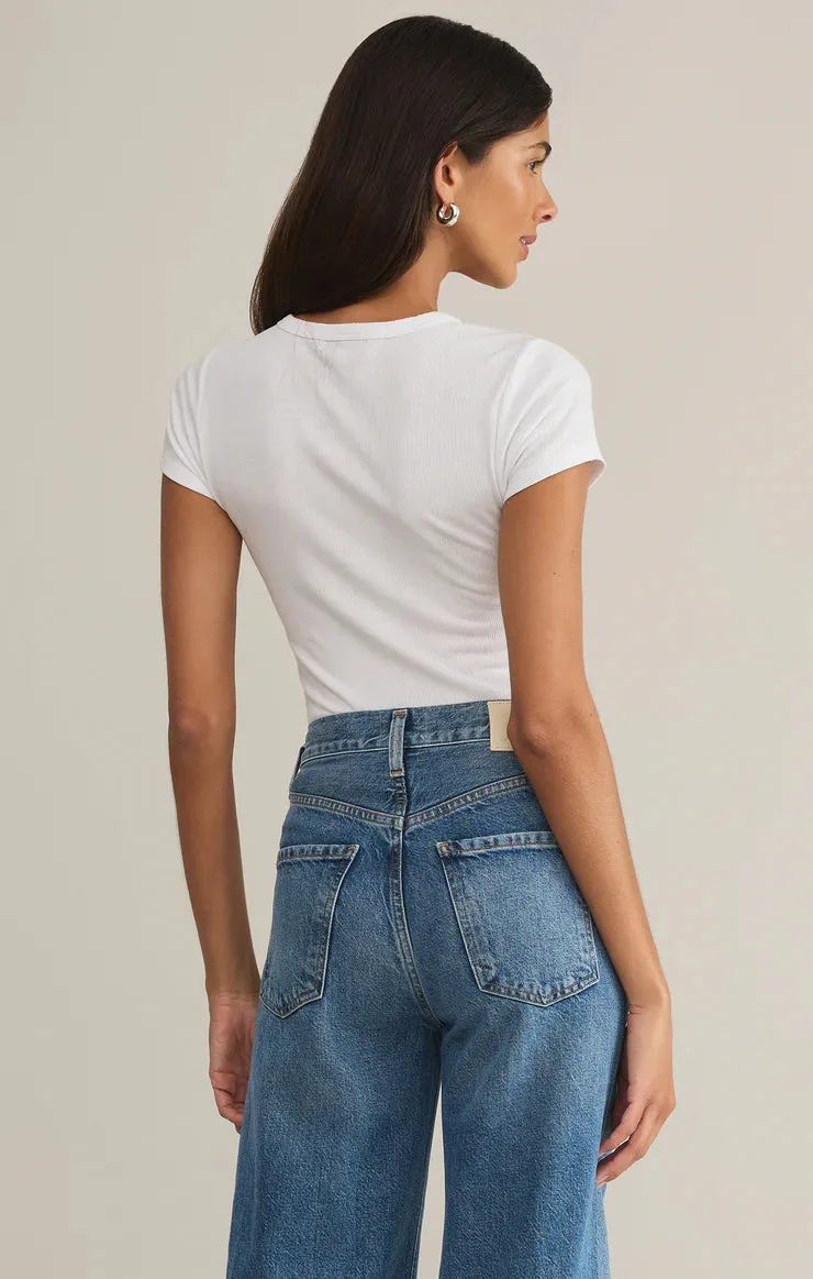 Avery Tee-White