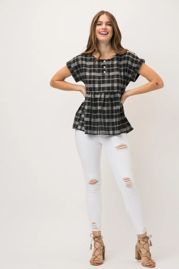 BLACK PLAID RUFFLED BUTTON FRONT TOP MRMTP7610