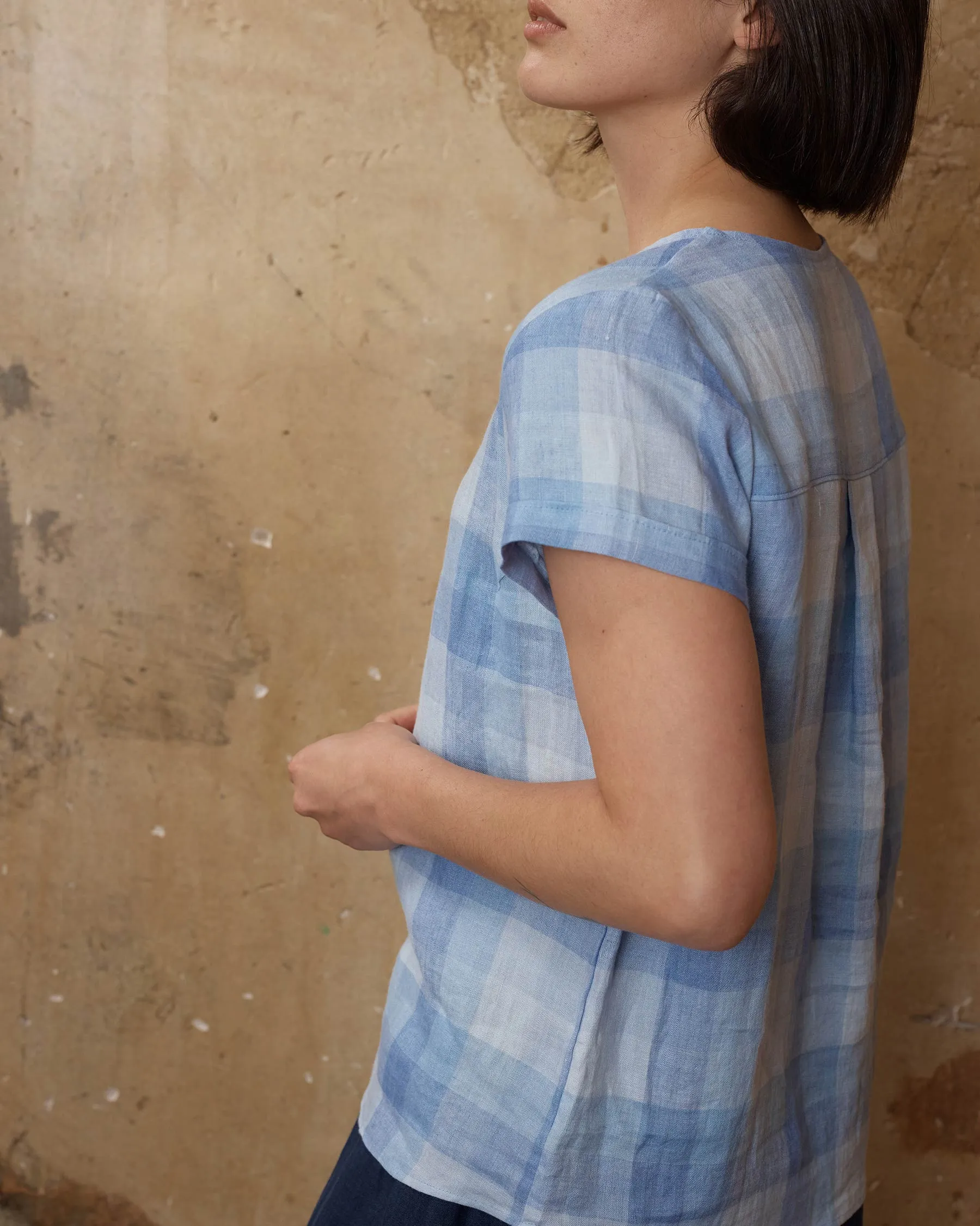 Blouse No.14 Linen T-shirt in Cala Check