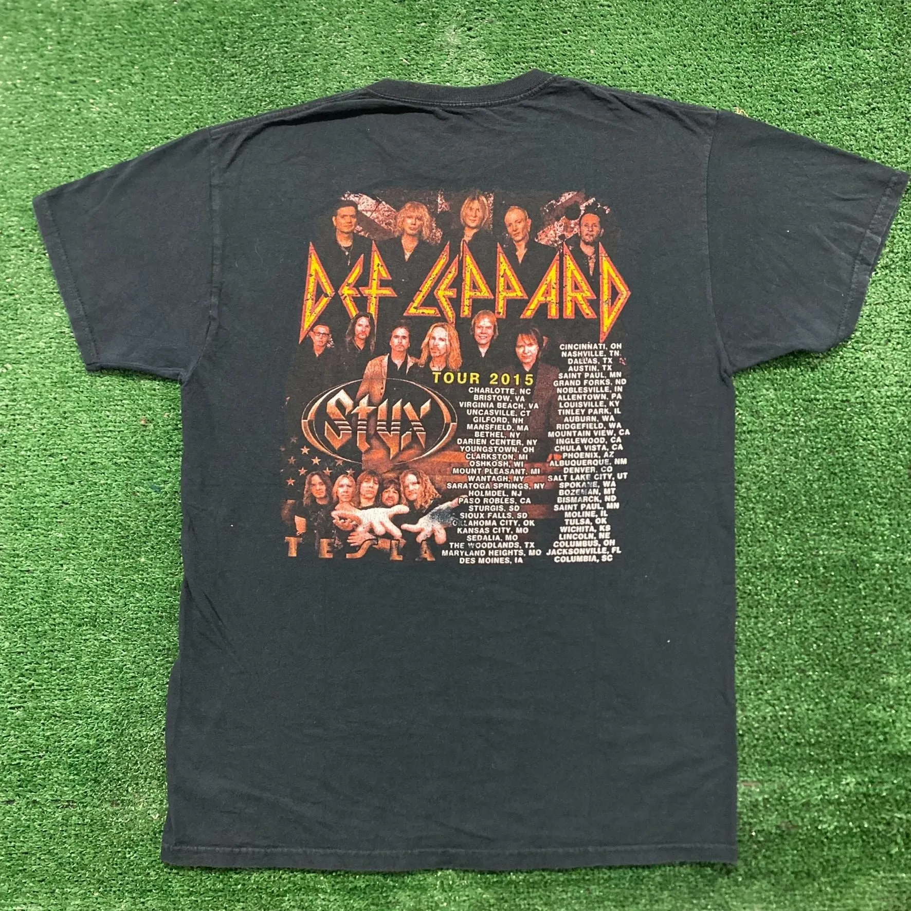 Essential Def Leppard Styx Tesla Rock Metal Band T-Shirt