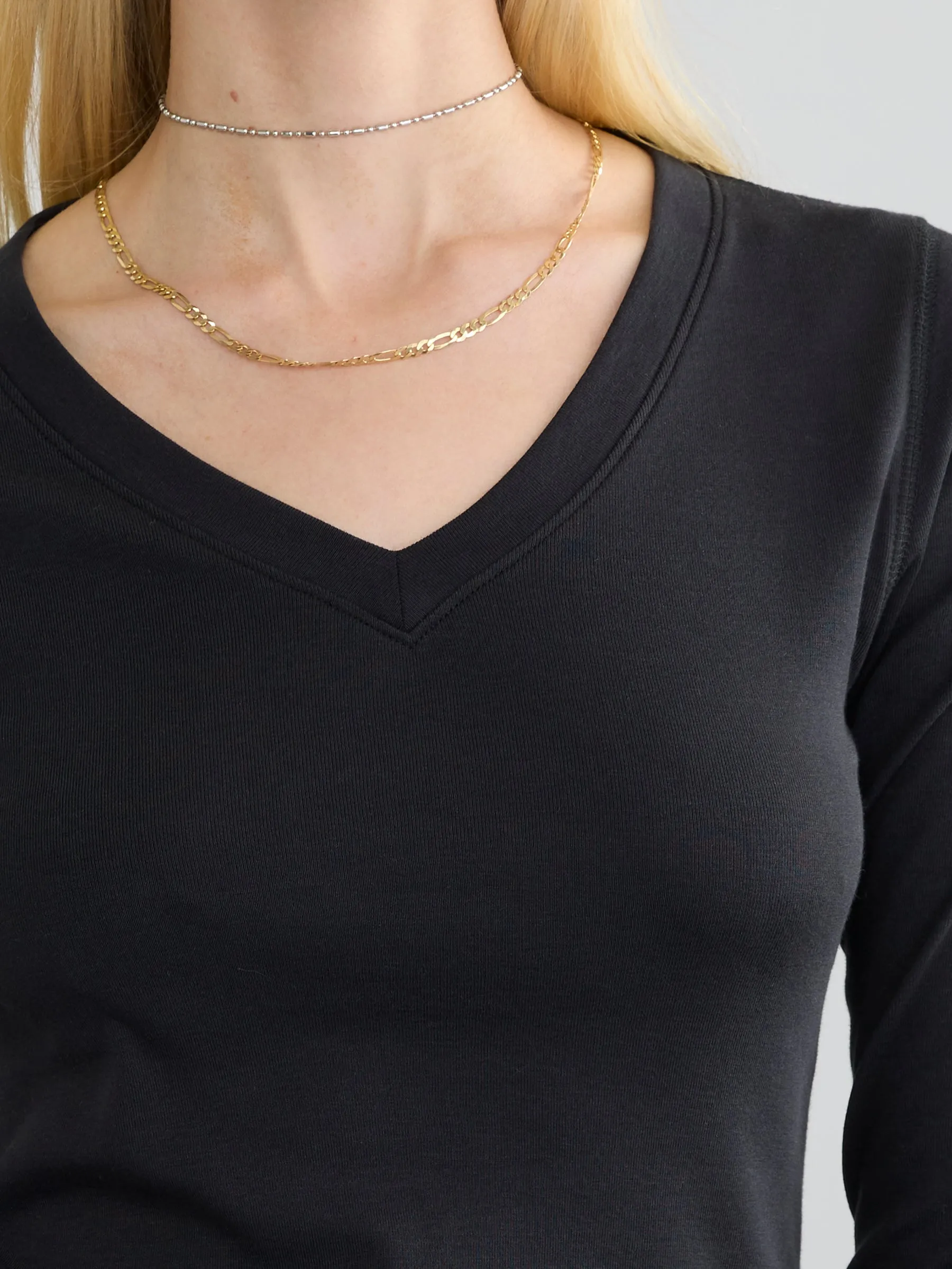 RIBBED COTTON L/S V-NECK